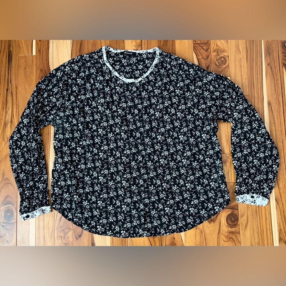 Madewell blouse size small